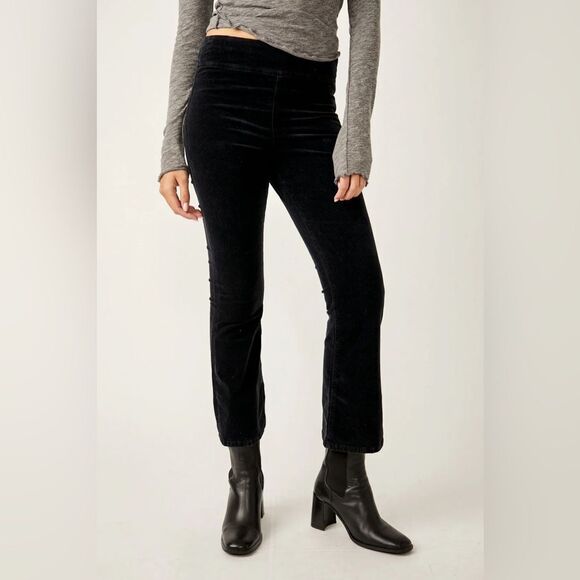 Free People in My Feelings Cropped Bootcut Corduroy Pants Black Women's SZ L NWT - Picture 2 of 7